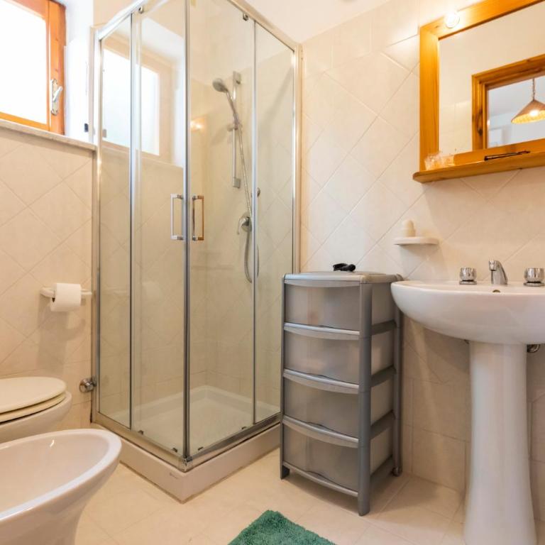 HibiscusUno Tropea Residence - Appartamento con 1 Camera da Letto e Vista Giardino - 4