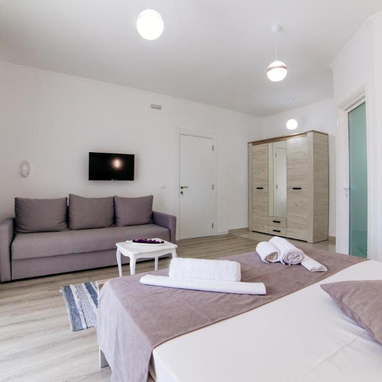 Apartments Hoxha - Deluks Porodična Soba - 3