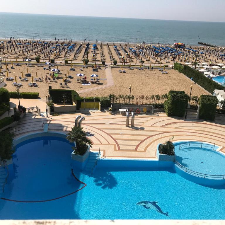 Residence Mexico Colla FRONTE MARE - Appartamento con 2 Camere da Letto - 1