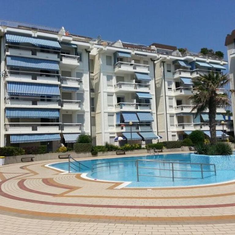 Residence Mexico Colla FRONTE MARE - Appartamento con 2 Camere da Letto - 10