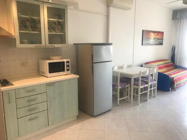 Residence Mexico Colla FRONTE MARE - Appartamento con 2 Camere da Letto - 13
