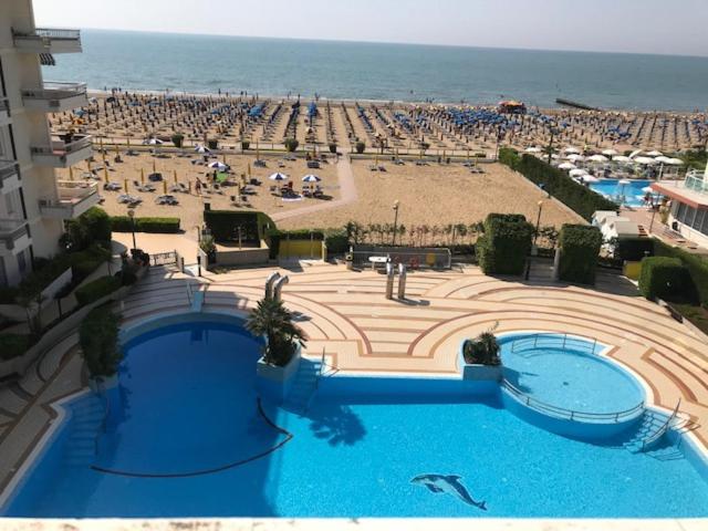 Residence Mexico Colla FRONTE MARE - Appartamento con 2 Camere da Letto - 4