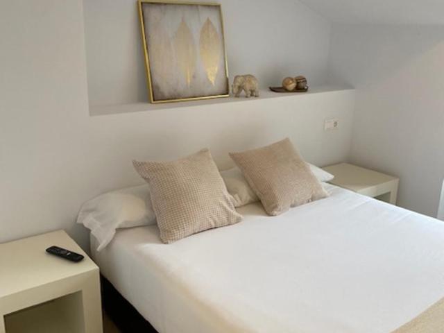Apartamento Marina Llanes III - One-Bedroom Apartment - 1