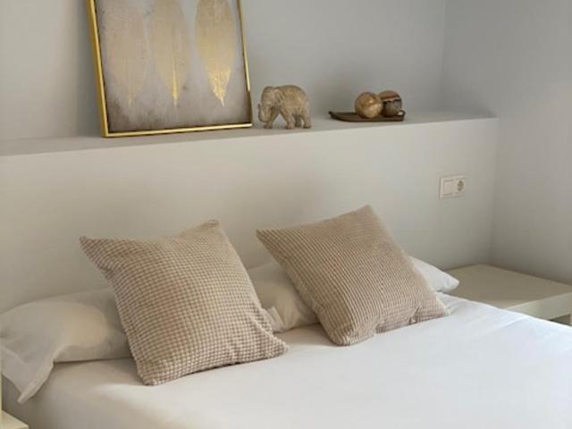 Apartamento Marina Llanes III - One-Bedroom Apartment - 7