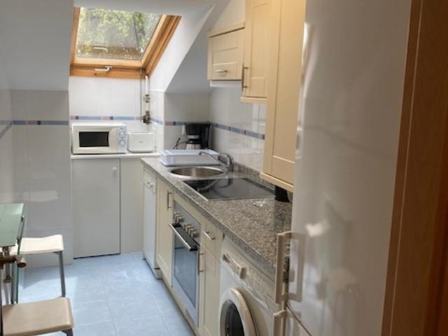 Apartamento Marina Llanes III - One-Bedroom Apartment - 13