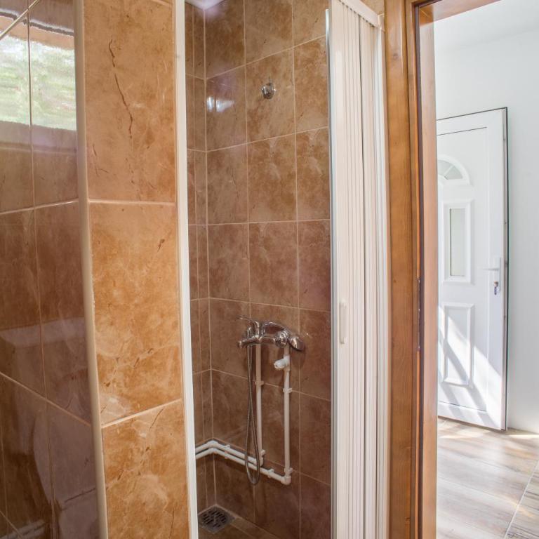 Apartmani JEZERO - Apartment with Lake View - 52
