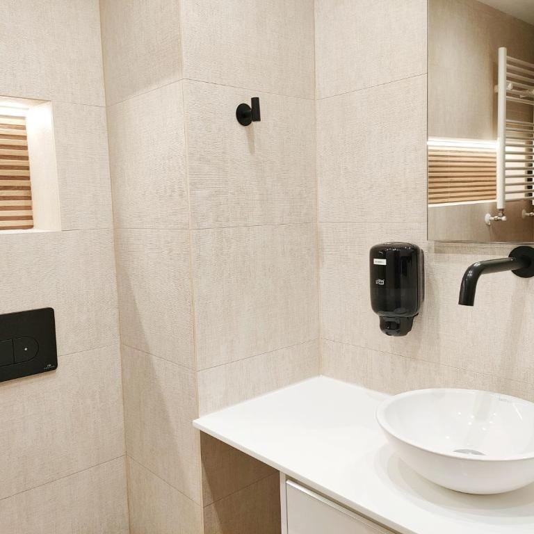 OVIEDO CENTRO SANTA CLARA PISO DE LUJO - Apartamento de 3 dormitorios - 25