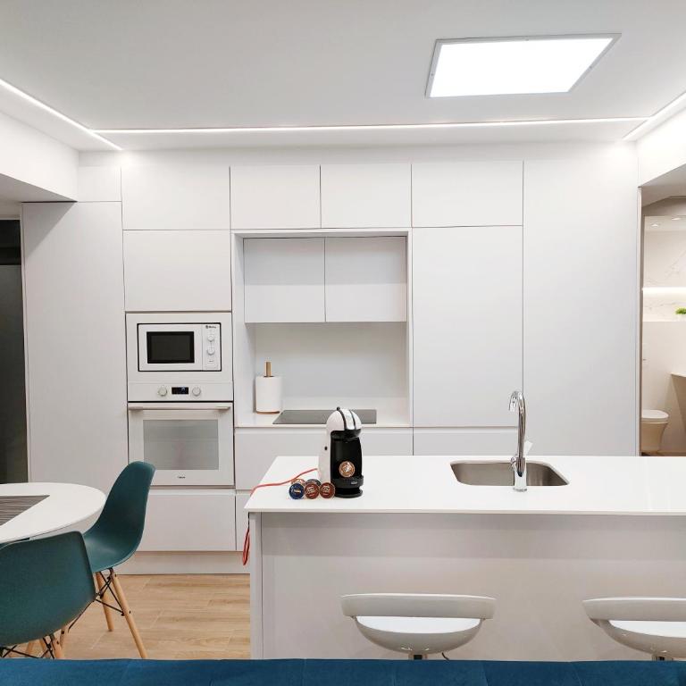 OVIEDO CENTRO SANTA CLARA PISO DE LUJO - Apartamento de 3 dormitorios - 44