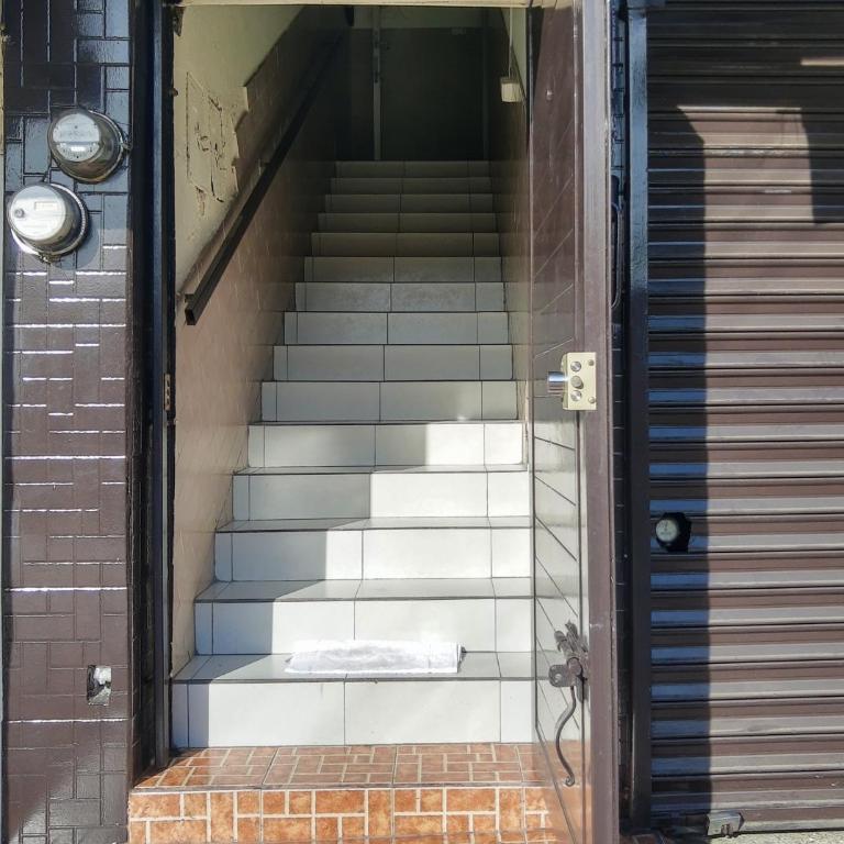 Hostal en El Centro LaKiwa - Double Room with Private Bathroom - 10