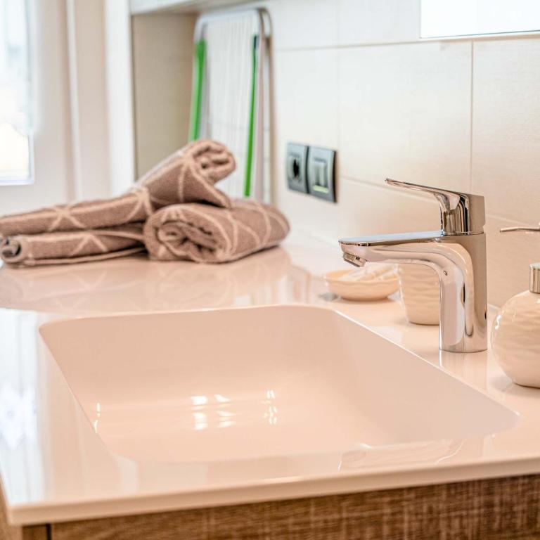 Blizzard apartments, Alpine chalet ski in ski out - Appartamento - 10