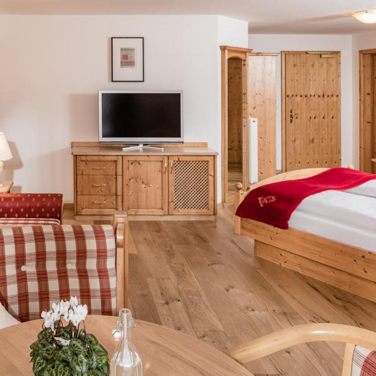 Hotel Saltauserhof - Comfort Doppelzimmer mit Balkon - 4