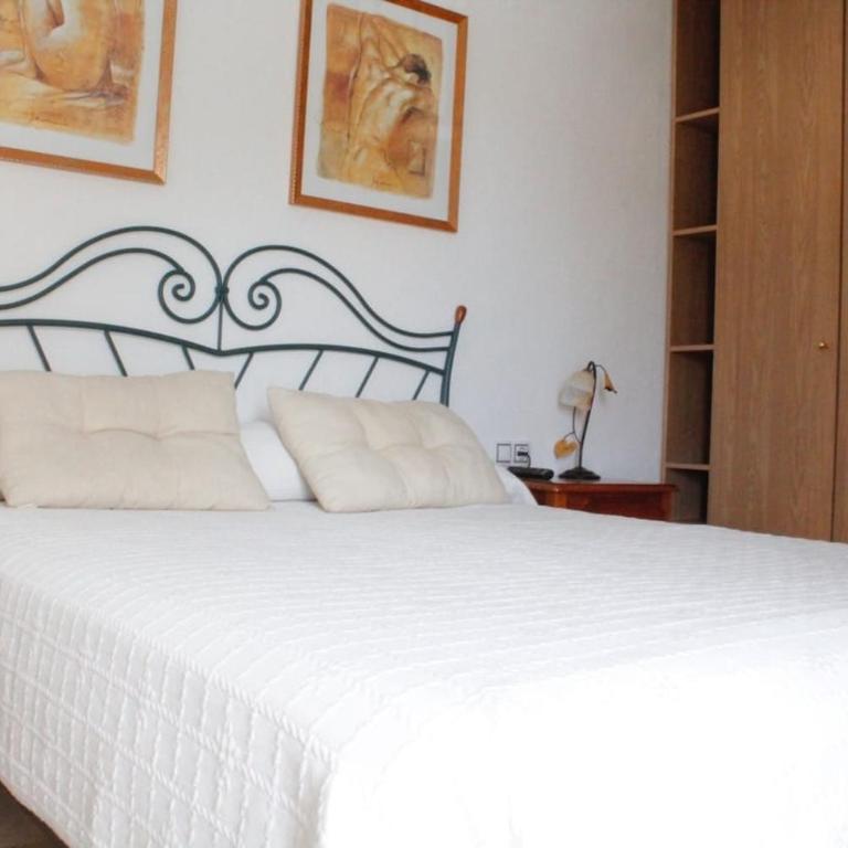 Soleado a un paso de la playa - Two-Bedroom Apartment - 16