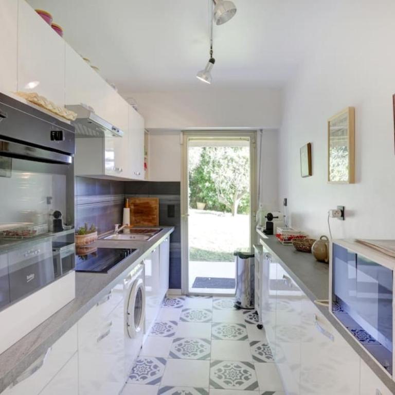 Appartement - villa Le Saint Georges avec superbe jardin et vue mer panoramique - Appartement Deluxe - 46