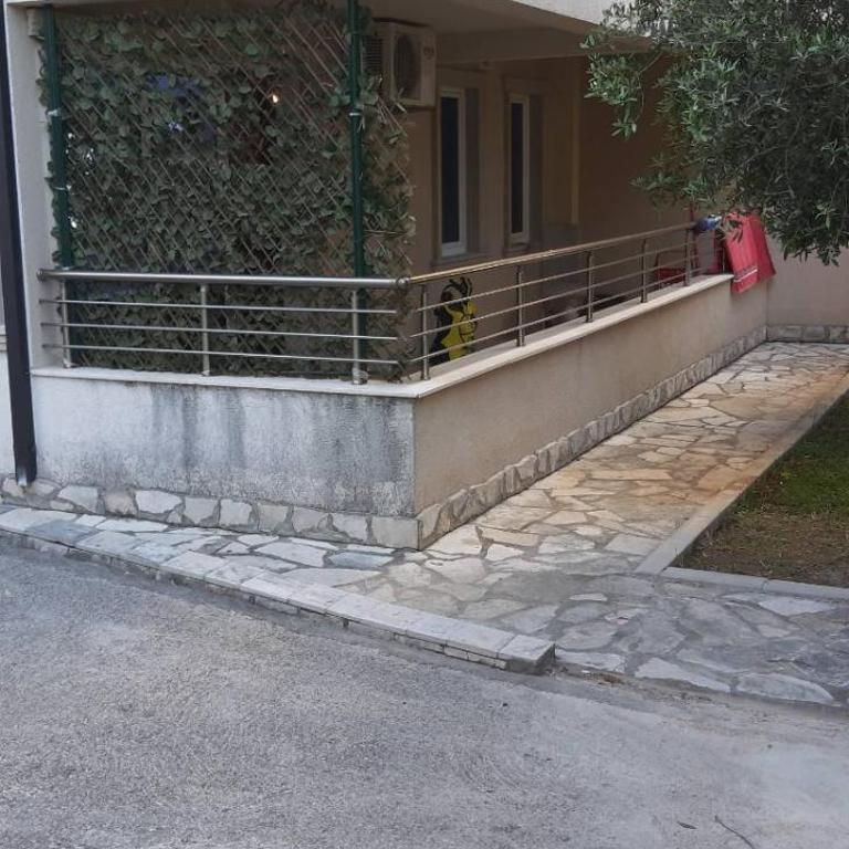 BOK HOLIDAY HOME Petrovac - Two-Bedroom Apartment - 9