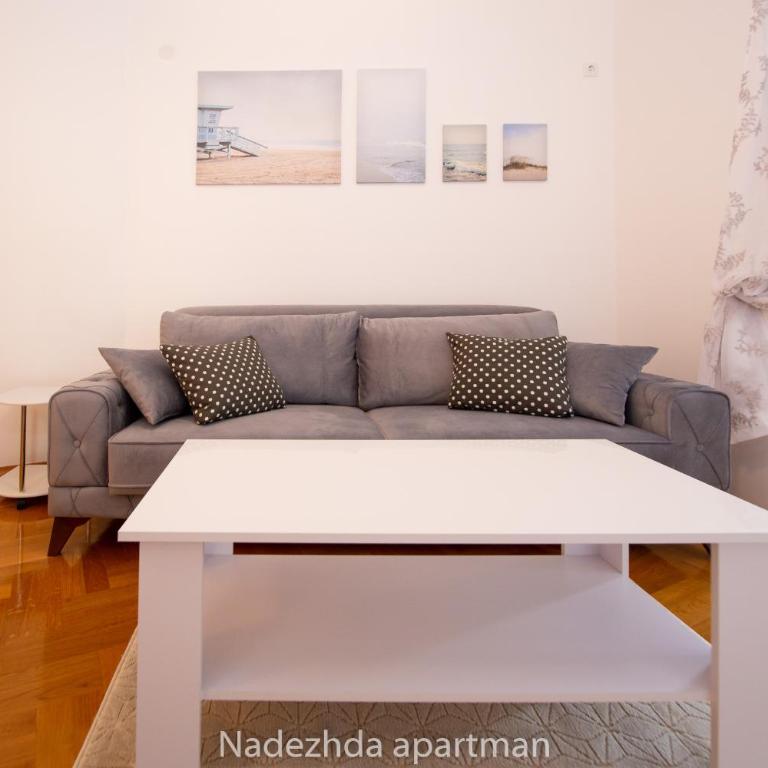 Marina Becici - Two-Bedroom Apartment - 11