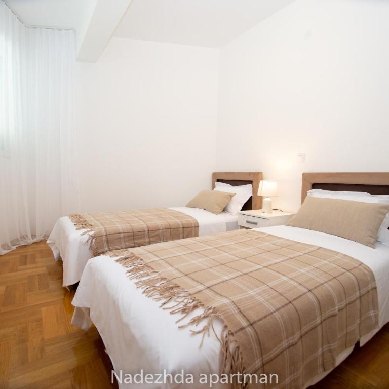 Marina Becici - Two-Bedroom Apartment - 14
