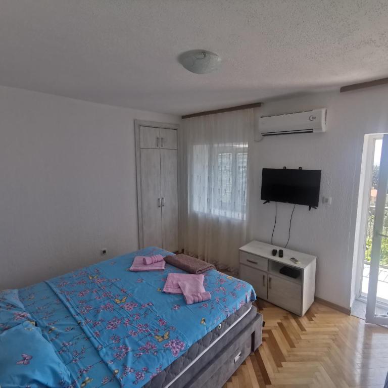 Apartments Djedovic 2 - Apartment with Sea View - 6