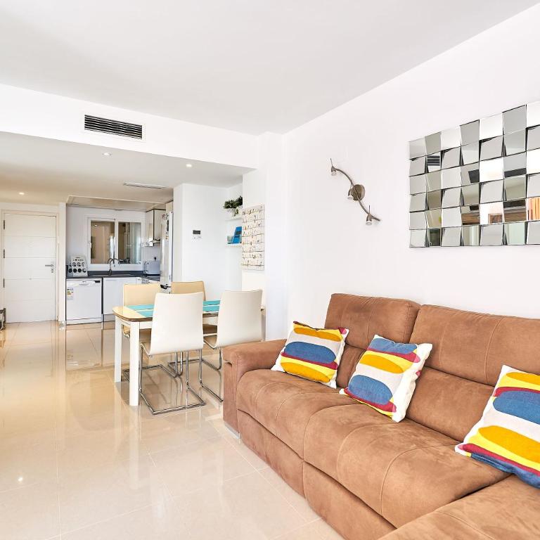 Apartamento La Marina - Apartamento de 2 dormitorios - 3