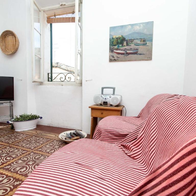 S190 - Sirolo, trilocale in piazza - Appartamento con 2 Camere da Letto - 8