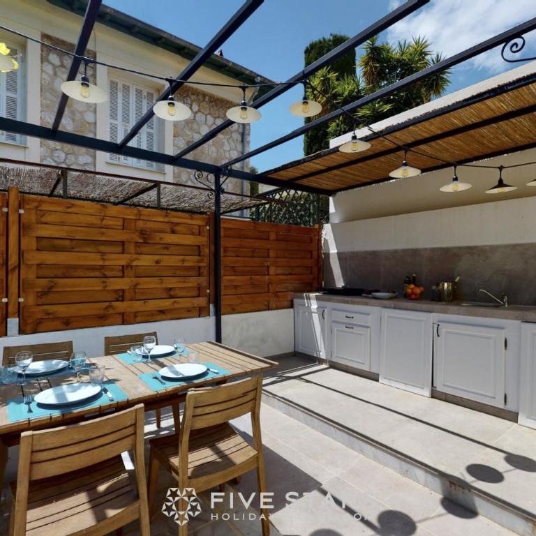 Villa Capriciosa - Five Stars Holiday House - Appartement - Vue sur Jardin - 4