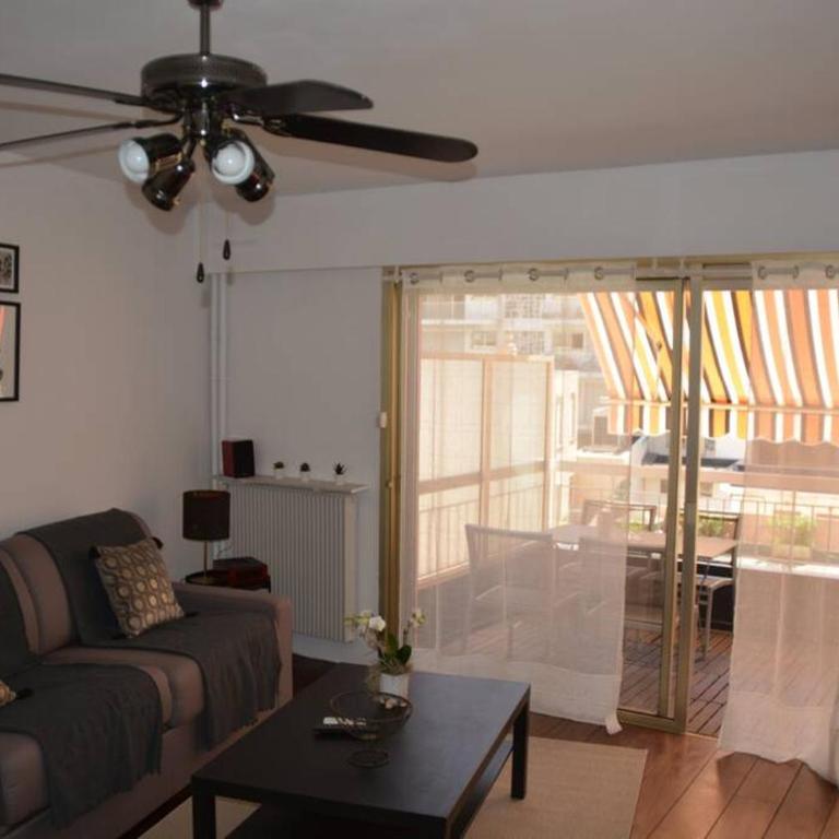 Grand studio climatisé proche plages Juan les pins - Appartamento con 1 Camera da Letto - 8
