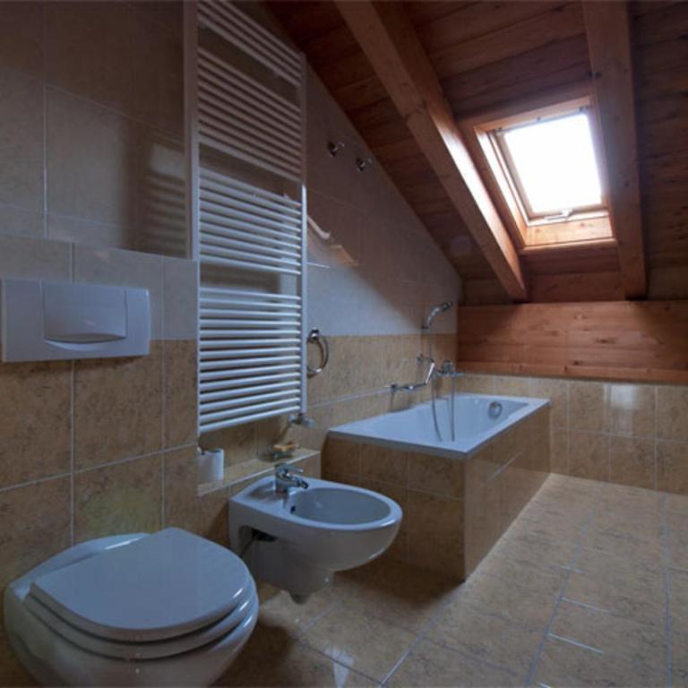 Residence Lord Byron - Appartamento Attico con 2 Camere da Letto - 10