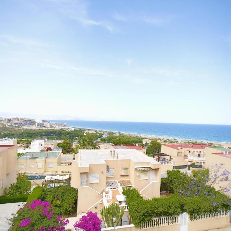 Bungalow jacuzzi privado y vistas Gran Alacant- Aledama Homes - Two-Bedroom Apartment - 25