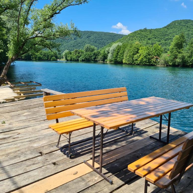 Oasis of peace - Three-Bedroom House - 39