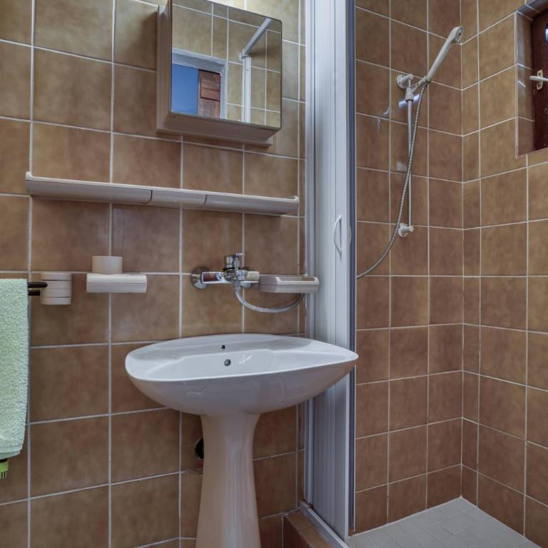 Guest House Vukovic - Double Room - 16