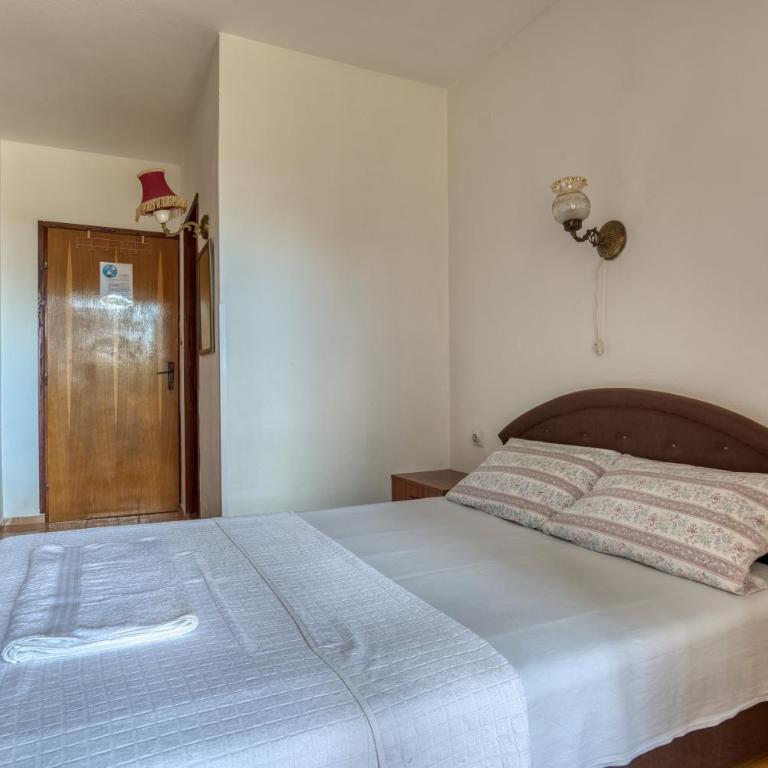 Guest House Vukovic - Double Room - 25