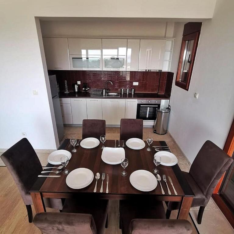 New Luxury Apartments BaR - Two-Bedroom Apartment - 4