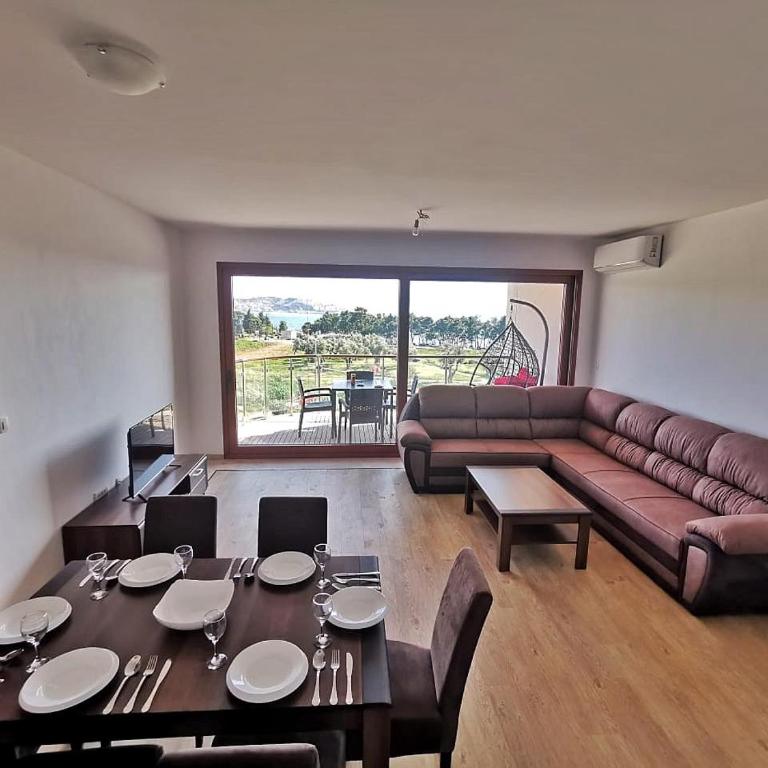 New Luxury Apartments BaR - Two-Bedroom Apartment - 5