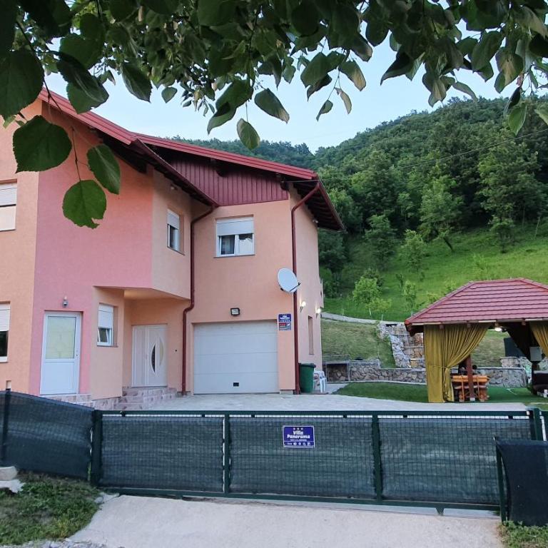 Villa Panorama - Three-Bedroom Villa - 2