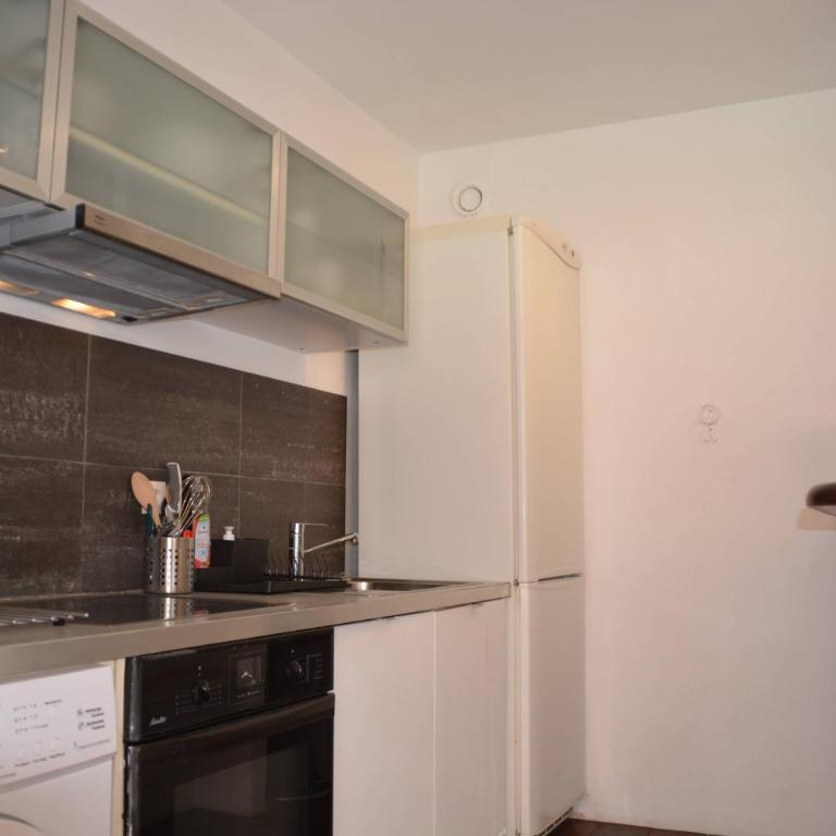 Grand studio climatisé proche plages Juan les pins - Appartamento con 1 Camera da Letto - 17