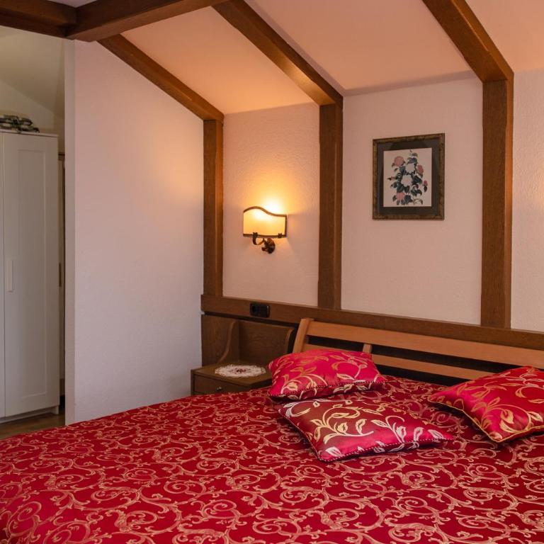 Hotel St. Georg - Superior Doppelzimmer mit Balkon - 6