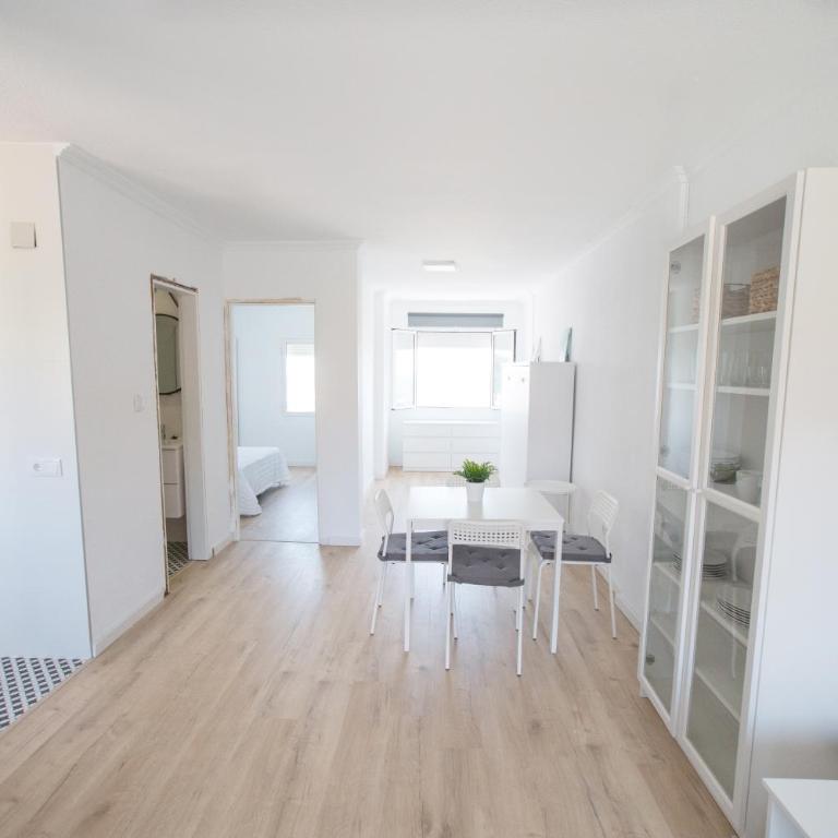 Bungalow jacuzzi privado y vistas Gran Alacant- Aledama Homes - Two-Bedroom Apartment - 12