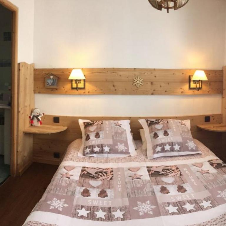 Chambre d'Hôtes La Trace - Camera Matrimoniale/Doppia con Letti Singoli con Vista Montagna - 2