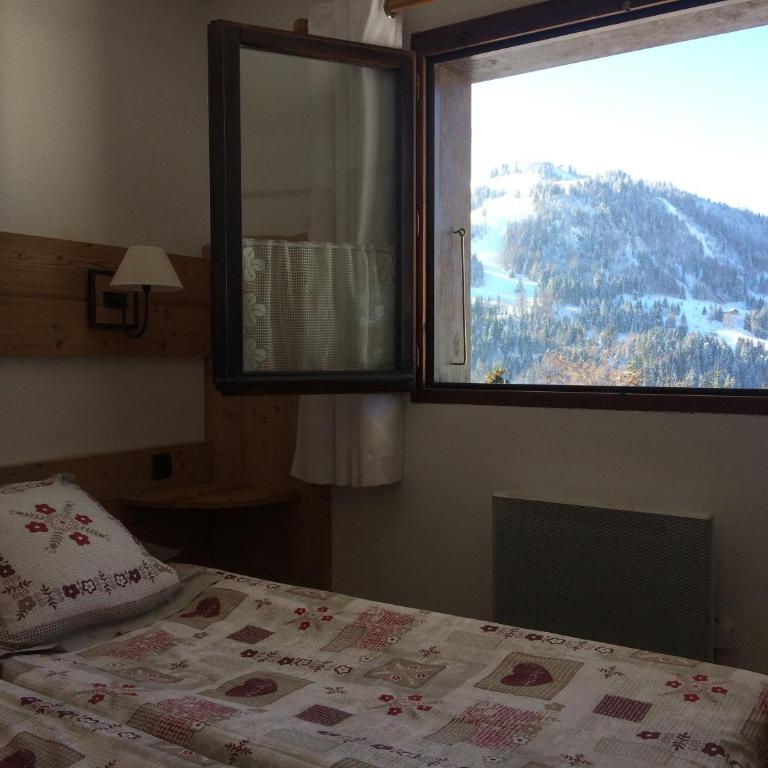 Chambre d'Hôtes La Trace - Camera Matrimoniale/Doppia con Letti Singoli con Vista Montagna - 4