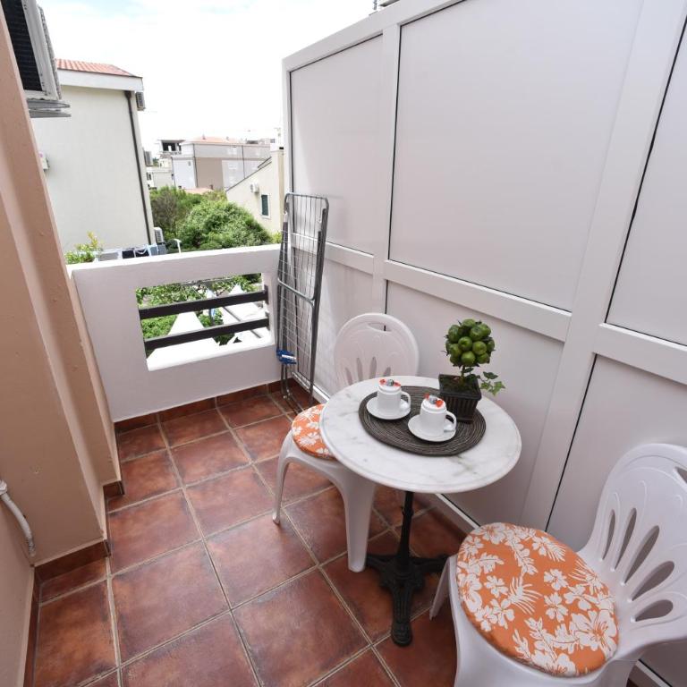 Apartmani Soljaga - Double Room with Balcony - 1