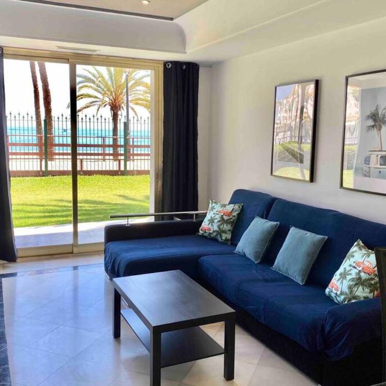 Frontline sea in the center of Puerto Banus.2bedrooms -Garden - Two-Bedroom Apartment - 8