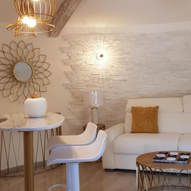 Studio villa château Currault - Appartement 1 Chambre - 25