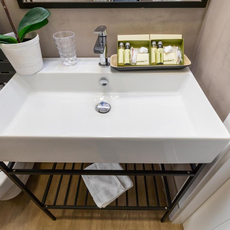 Foresteria di Piazza Cavour - Luxury Suites & Guest House - Chambre Familiale Supérieure - 15