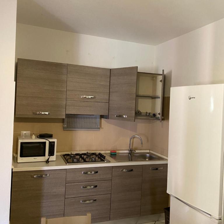 San Teodoro centro - Casa con 2 Camere da Letto - 8