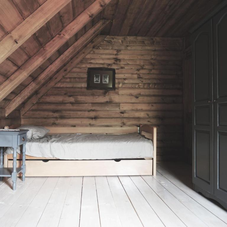 Chalet Lily - Two-Bedroom Chalet - 30