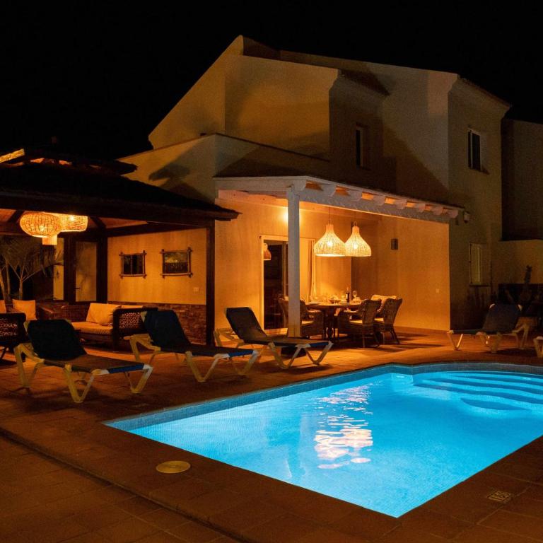 Villa privada en Corralejo - Villa con piscina privada - 9