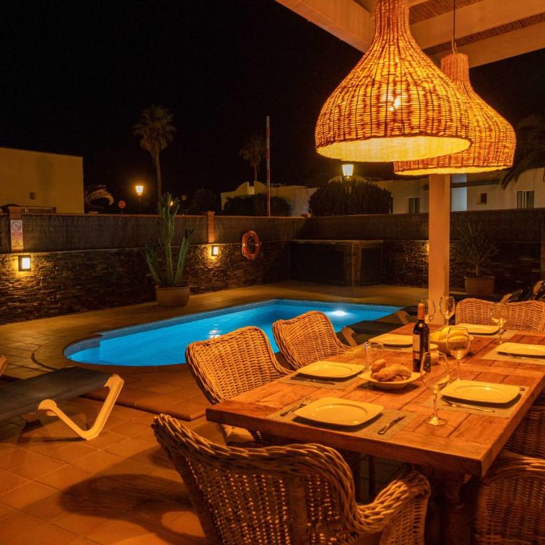 Villa privada en Corralejo - Villa con piscina privada - 10