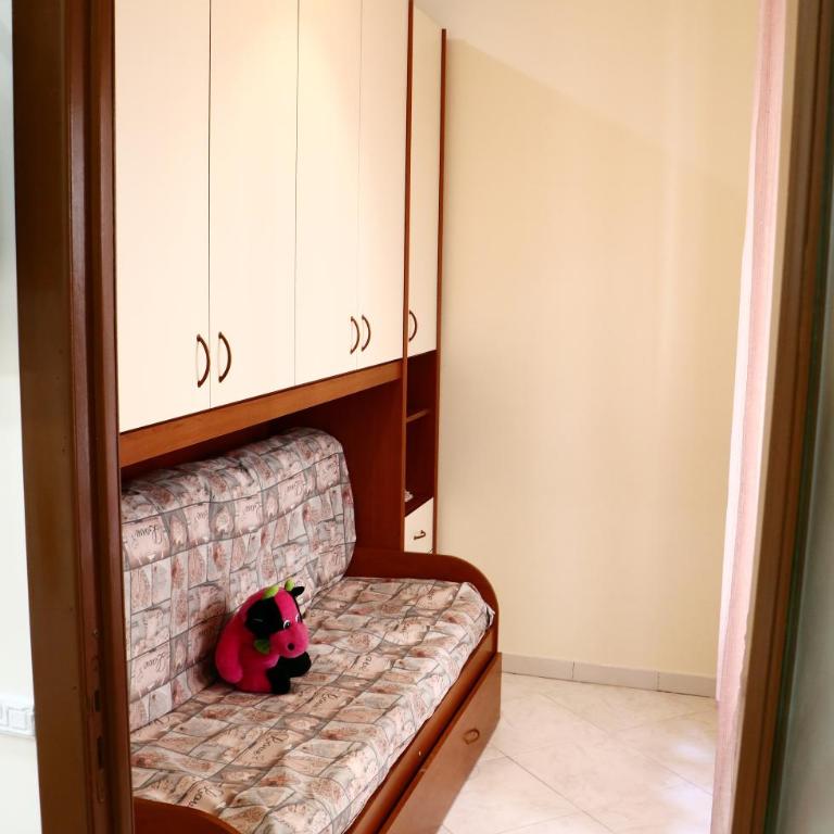 CASA BORBONICA - Appartamento Familiare con 2 Camere da Letto - 10