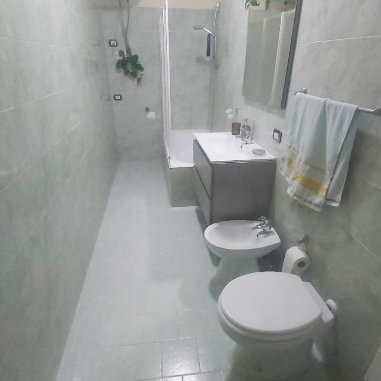 CASA BORBONICA - Appartamento Familiare con 2 Camere da Letto - 14