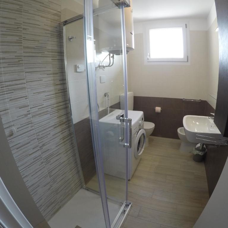RESIDENCE CAORLE TRILOCALE CON PISCINA - Agenzia Cocal - Appartamento con 2 Camere da Letto - 6