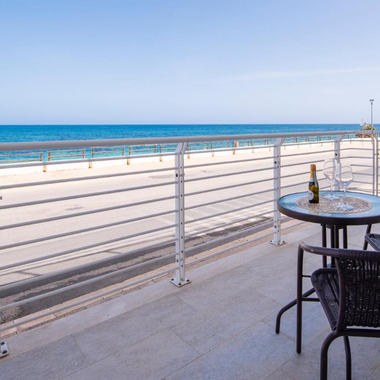 White Apartments & Spa - Appartamento con Vista Mare - 5